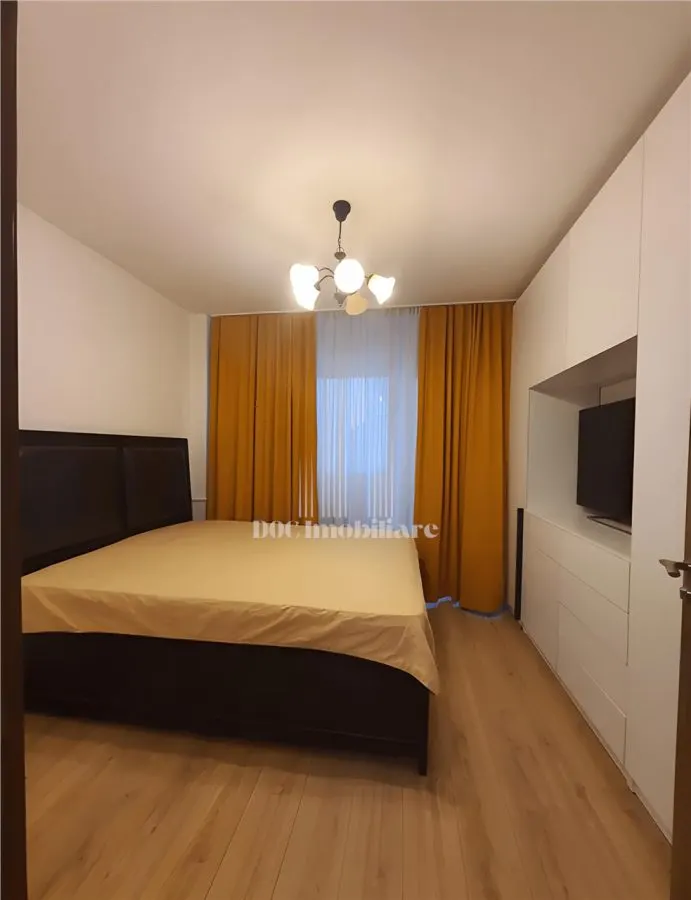 Inchiriere apartament 2 camere Teiul Doamnei | Parcare - foto 1