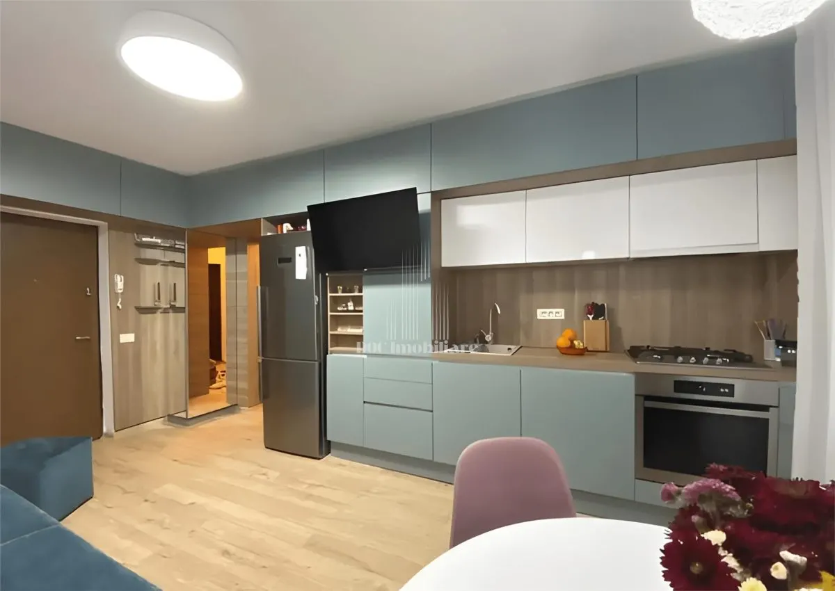 Inchiriere apartament 2 camere Teiul Doamnei | Parcare - foto 2