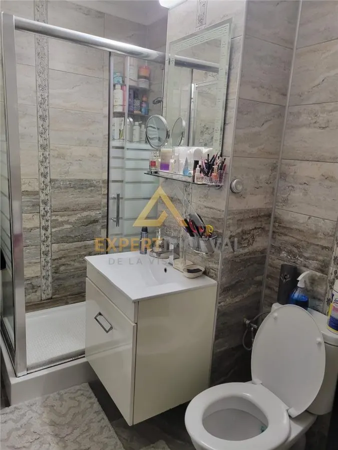 Apartament 3 camere str Garii - foto 12