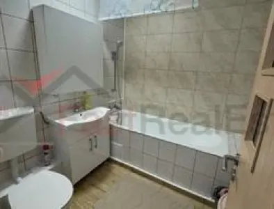 Apartament 2 camere Crangasi , decomandat. - foto 5