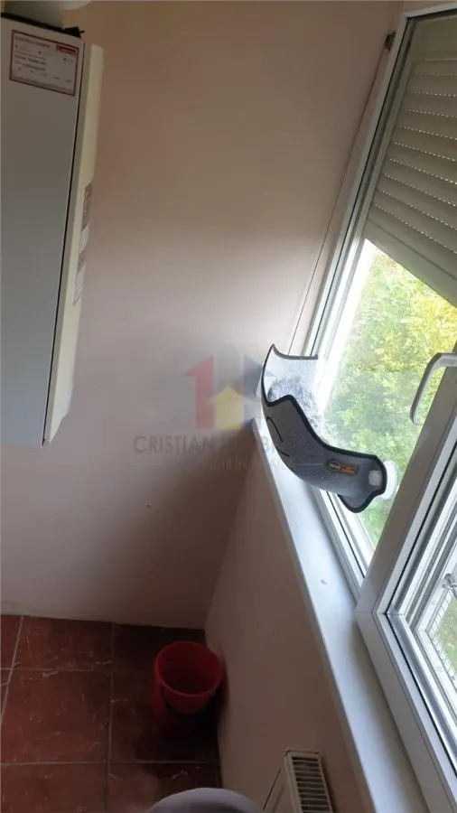3 camere etaj 1, 2 balcoane, Mobilat si Utilat, decomandat, H.Botev - Republicii - foto 12