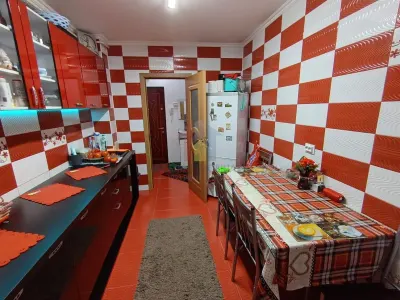 4 camere confort 1 Decoamandat, etaj superior, Mobilat, 80 mp - Viziru 3 - foto 11