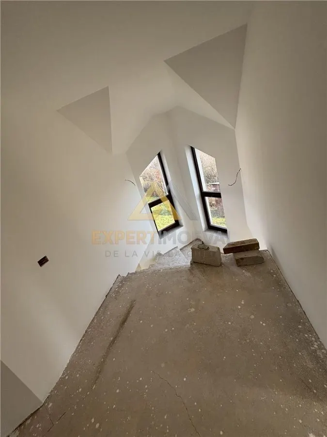 Casa spectaculoasa de vanzare Tautii Magheraus str 69 - foto 11