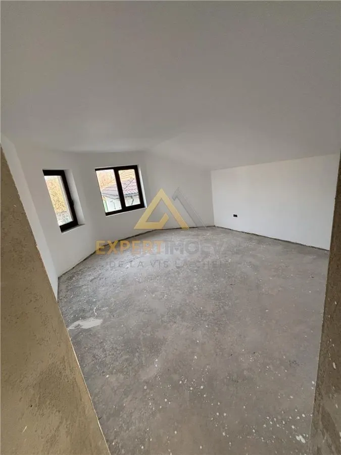 Casa spectaculoasa de vanzare Tautii Magheraus str 69 - foto 12