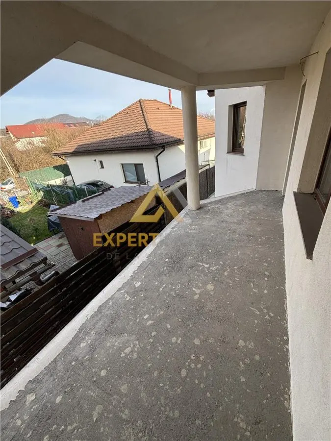 Casa spectaculoasa de vanzare Tautii Magheraus str 69 - foto 15