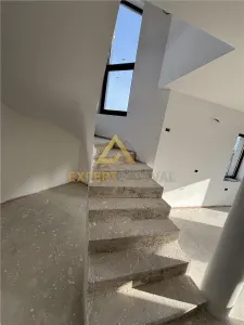 Casa spectaculoasa de vanzare Tautii Magheraus str 69 - foto 6