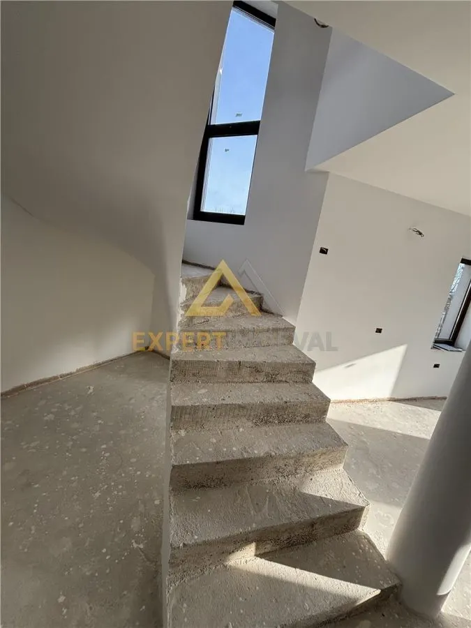 Casa spectaculoasa de vanzare Tautii Magheraus str 69 - foto 6