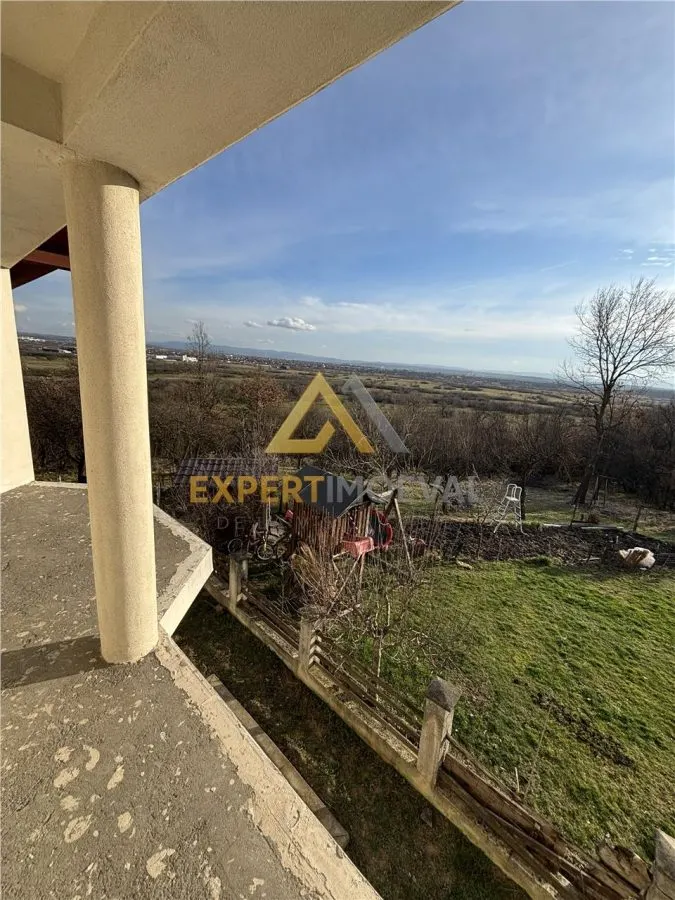Casa spectaculoasa de vanzare Tautii Magheraus str 69 - foto 7