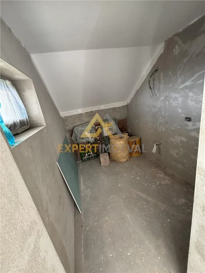 Casa spectaculoasa de vanzare Tautii Magheraus str 69 - foto 9
