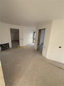 Casa spectaculoasa de vanzare Tautii Magheraus str 69 - foto 10