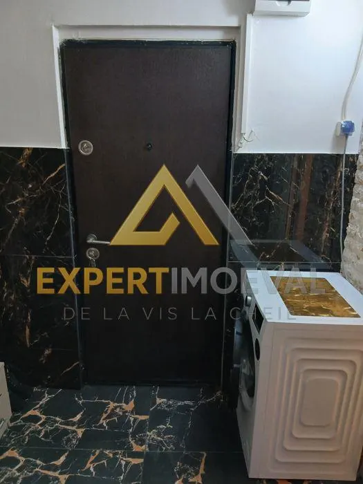 Garsoniera renovata Luminisului Baia Mare - foto 7