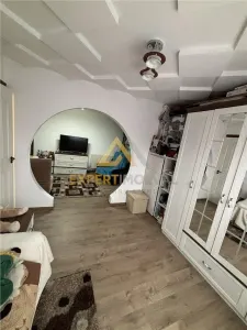 Apartament superb Aleea Neptun bl 4 - foto 12