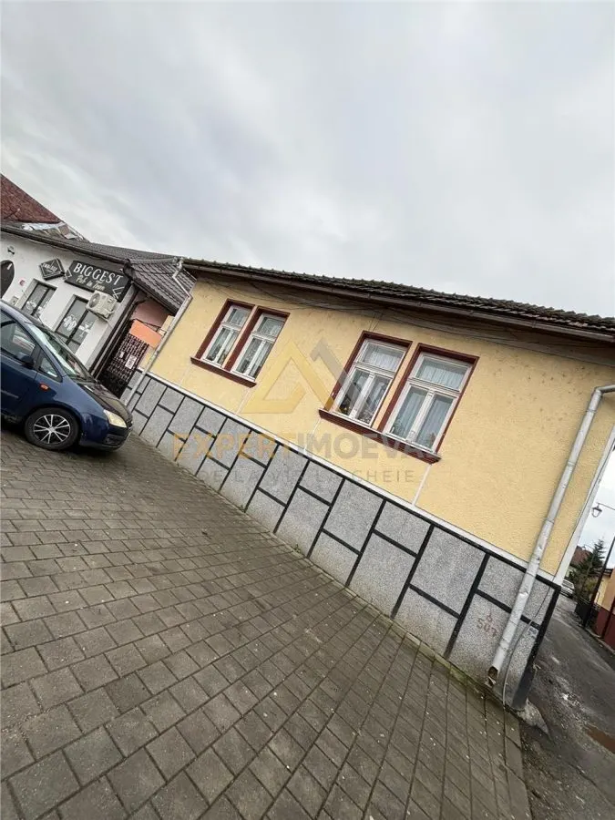 Casa de vanzare Str. Vasile Lucaciu Baia Mare - foto 2