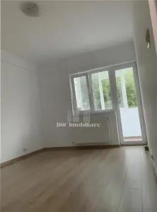 Inchiriere Apartament 2 Camere Ozana Nemobilat - foto 9