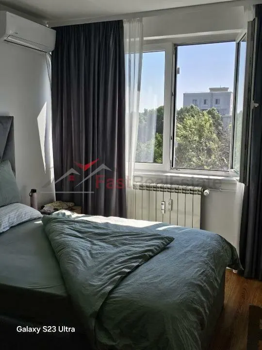 Apartament 3 camere Basarabiei - foto 1