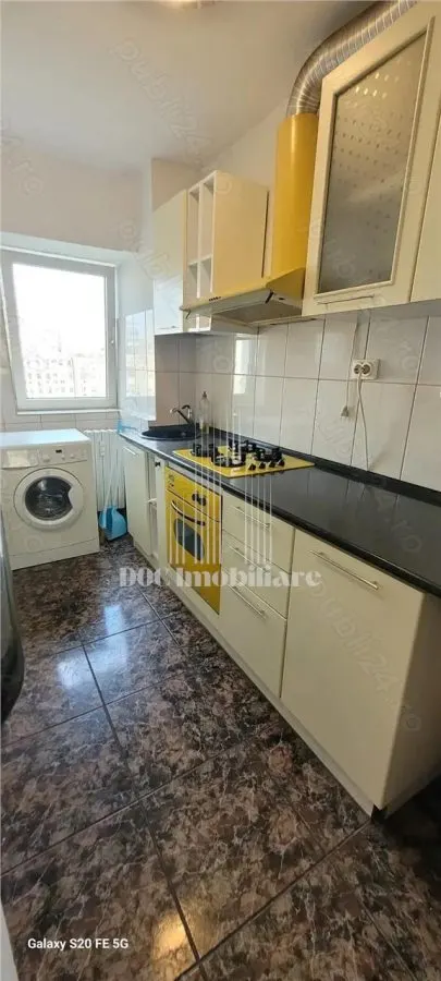 Inchiriere Garsoniera Piata Alba Iulia - foto 7