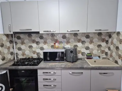 Casa 4 camere din Caramida,Centru- Bella Italia , 305mp teren - foto 12