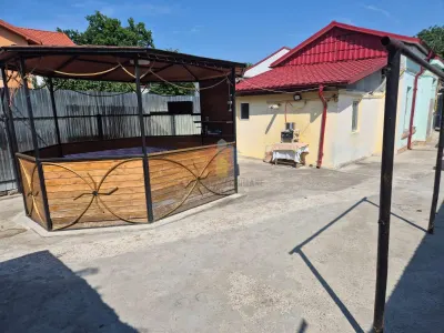Casa 4 camere din Caramida,Centru- Bella Italia , 305mp teren - foto 3