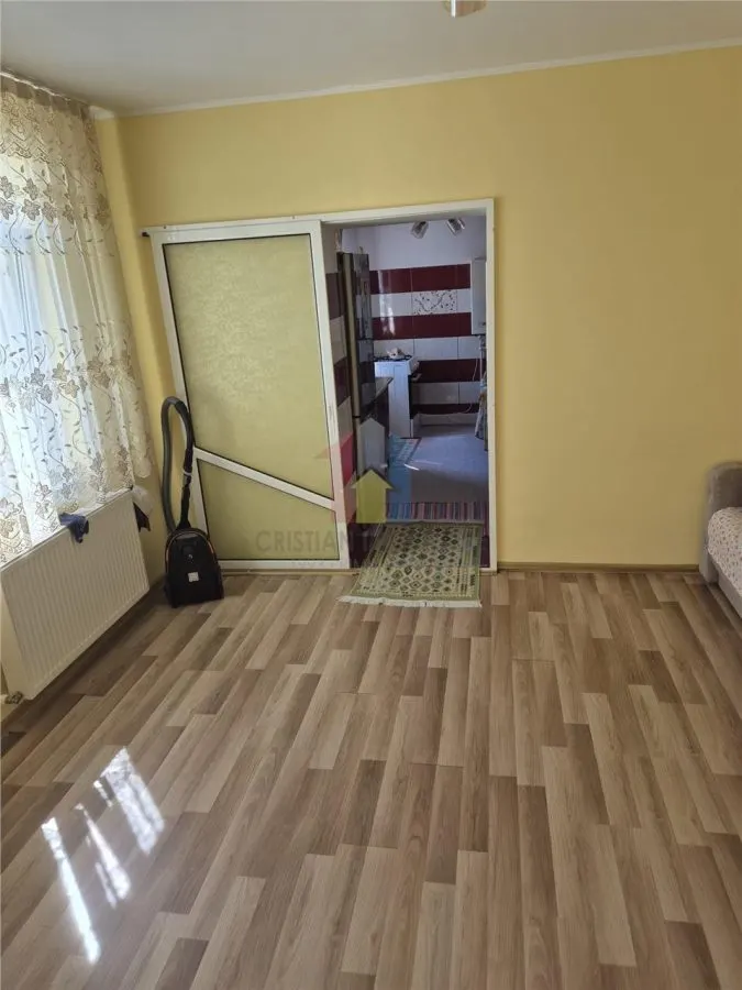 Casa 4 camere din Caramida,Centru- Bella Italia , 305mp teren - foto 7