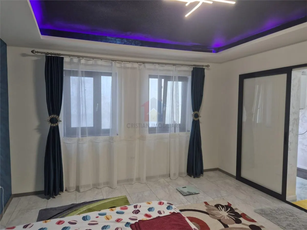 Casa 4 camere din Caramida,Centru- Bella Italia , 305mp teren - foto 9