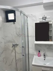 Apartament 2 camere, Cal. Calarasilor, decomandat. - foto 7