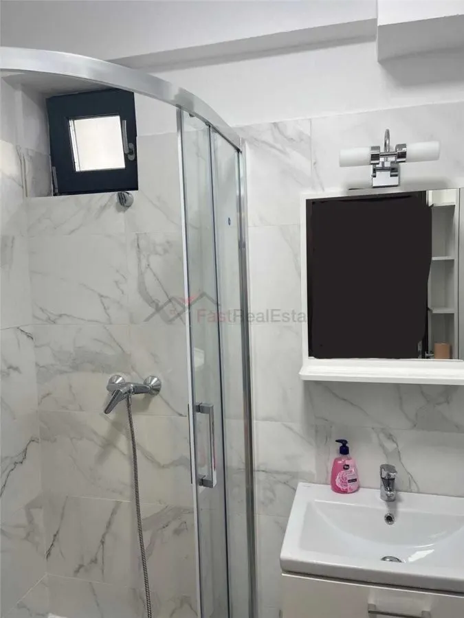 Apartament 2 camere, Cal. Calarasilor, decomandat. - foto 7