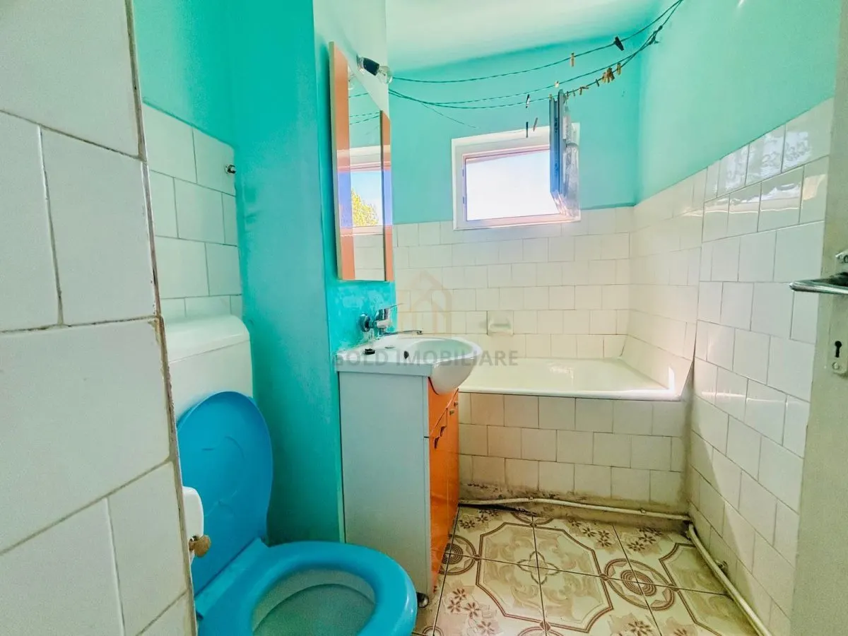 Apartament 3 camere pe 2 nivele zona Marul de Aur - foto 4