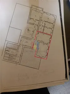 Apartament Ultracentral 2 camere,47mp utili, la curte, imobil P+1 - Braila