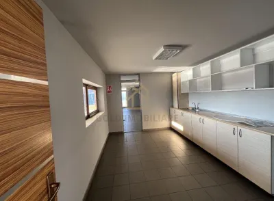 Spatiu de inchiriat - foto 5
