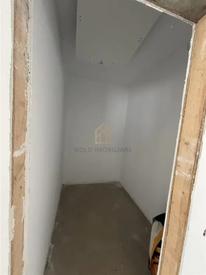 Casa pe un nivel de vanzare - foto 11