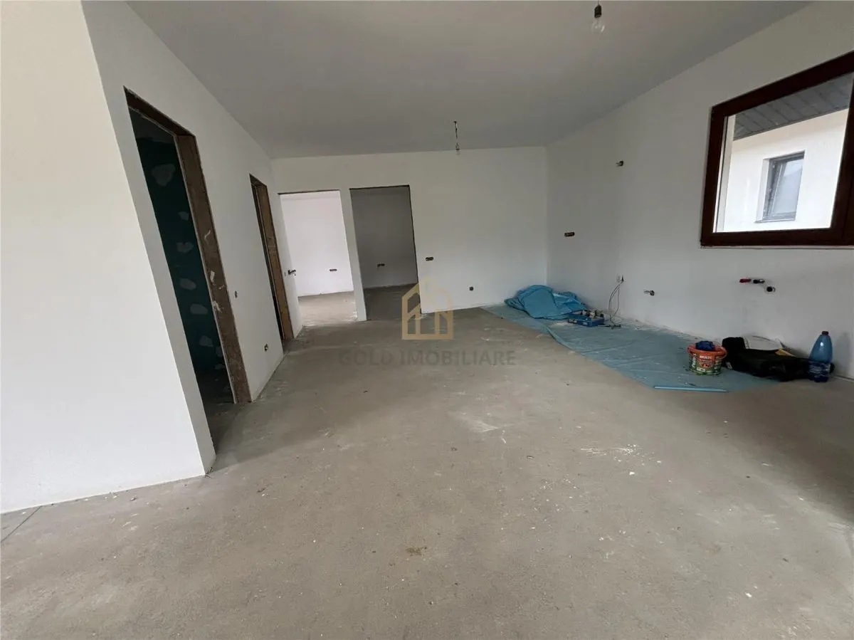 Casa pe un nivel de vanzare - foto 6