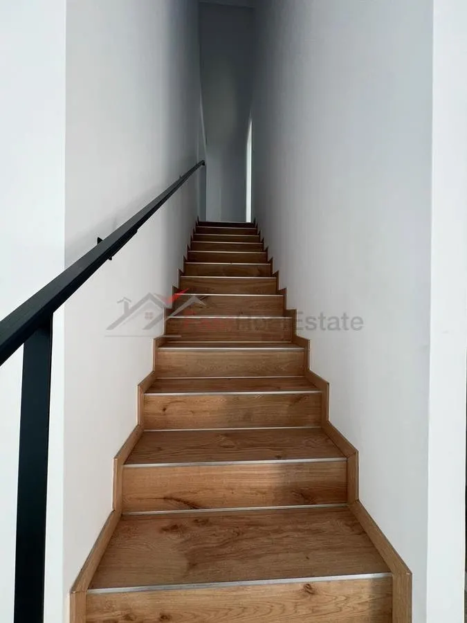 Casa etaj , 3 camere Frumusani - foto 7