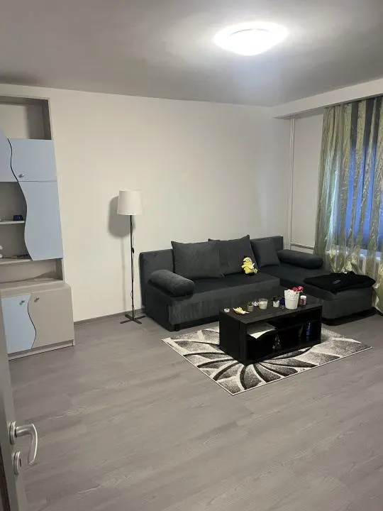 Apartament 3 camere VITAN-MALL - foto 1