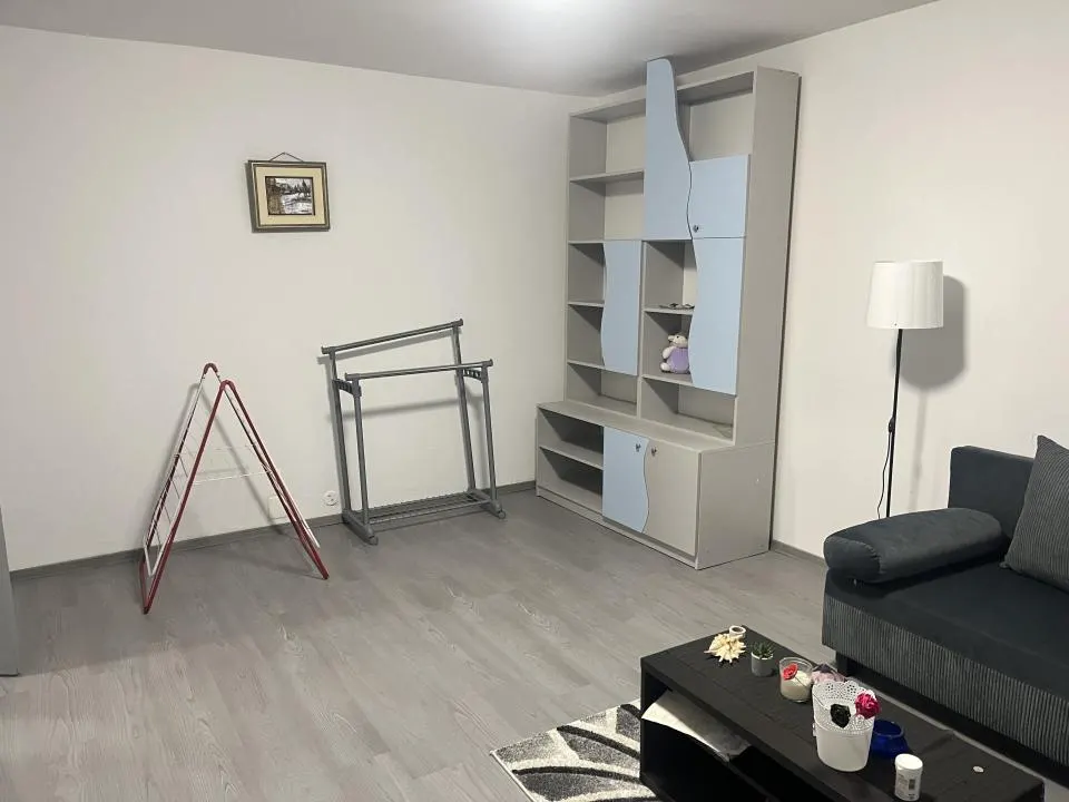 Apartament 3 camere VITAN-MALL - foto 3