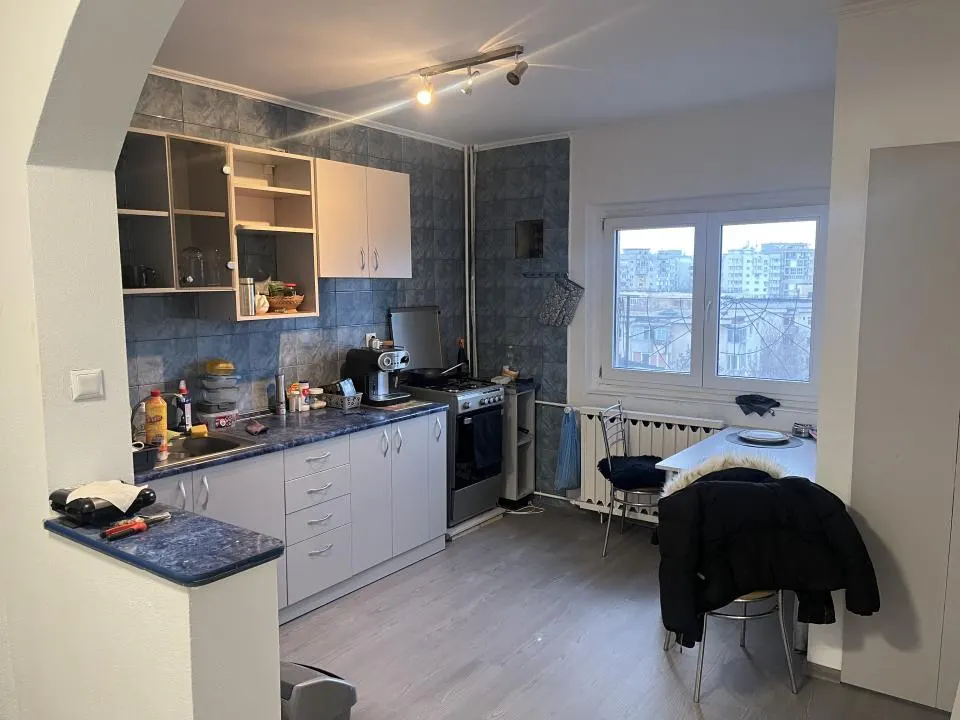 Apartament 3 camere VITAN-MALL - foto 6