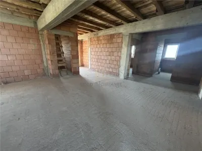 Casa de vanzare Mocira - foto 4