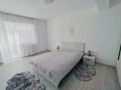 Casă modernă de vânzare în Dumbrăvița - foto 12