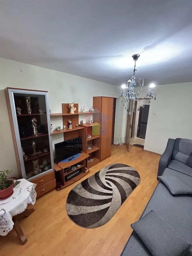 4 camere Sup=52mp  cu imbunatatiri zona Gara Autogara - foto 1