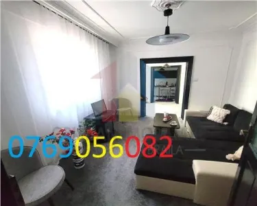 Casa 5 camere, suprafata teren 200 mp, zona Piata Saraca - Braila