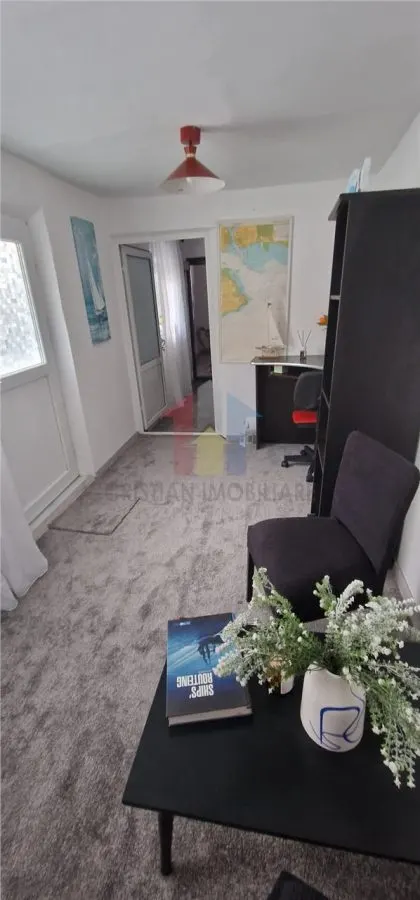 Casa 5 camere, suprafata teren 200 mp, zona Piata Saraca - foto 3