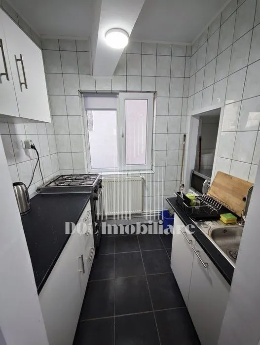 Inchiriere Apartament 3 Camere Piata Alba Iulia - foto 5
