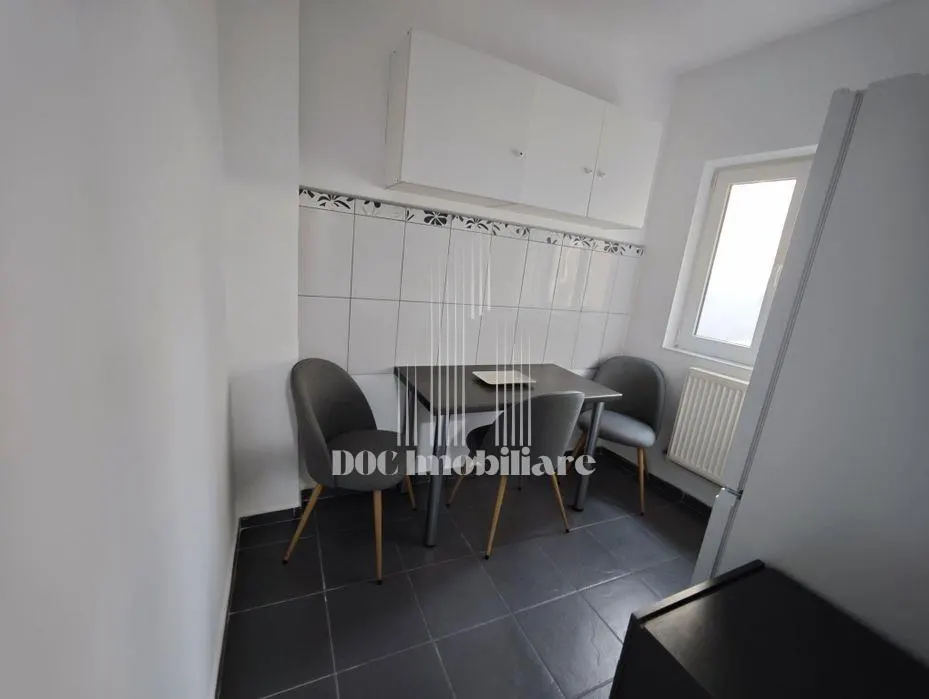 Inchiriere Apartament 3 Camere Piata Alba Iulia - foto 6