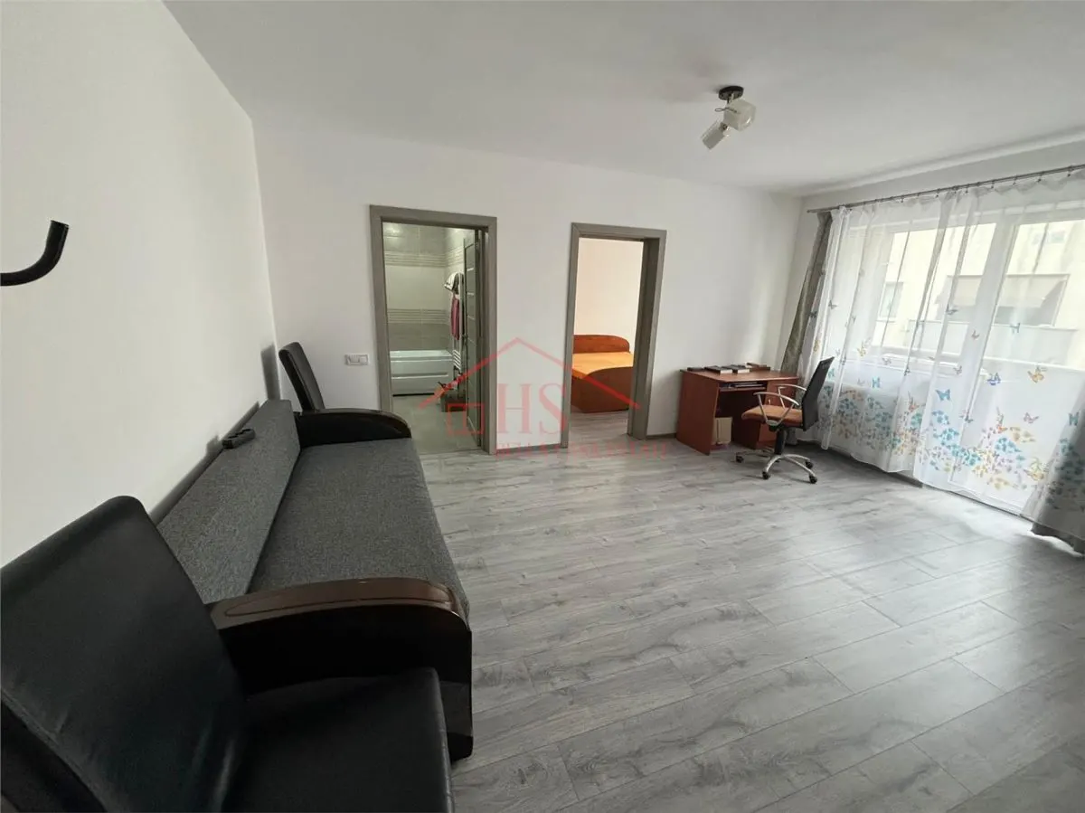 Apartament de inchiriat, 2 camere, parcare inclusa. Zona Sesul de Sus, Floresti - foto 7