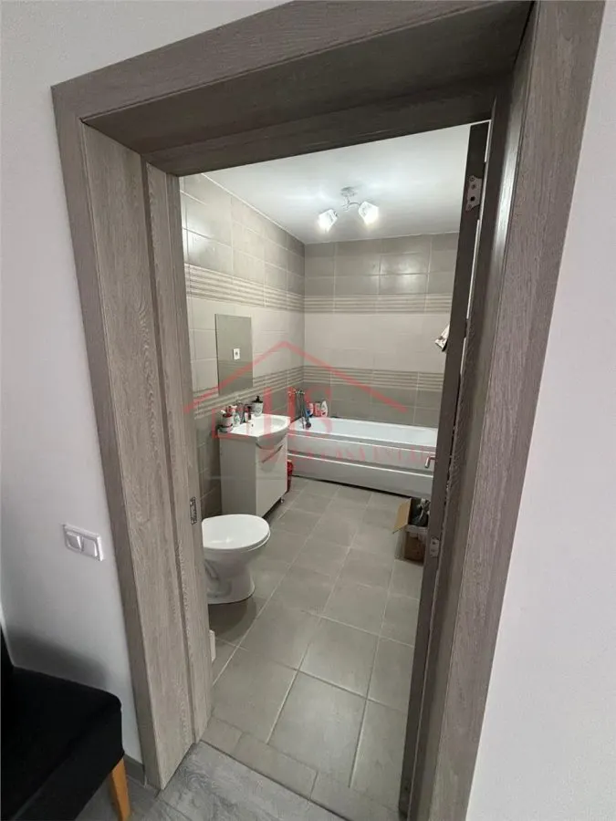 Apartament de inchiriat, 2 camere, parcare inclusa. Zona Sesul de Sus, Floresti - foto 8