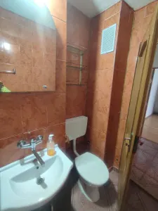 Apartament 3 camere, 72 mp, etaj 3, Aleea Heniu, 88.000 euro - foto 11