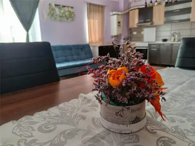 Apartament de vanzare, 2 camere. Strada Eroilor, Floresti - Floresti