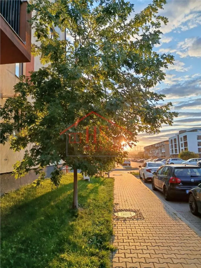 Apartament de vanzare, 2 camere. Strada Eroilor, Floresti - foto 14