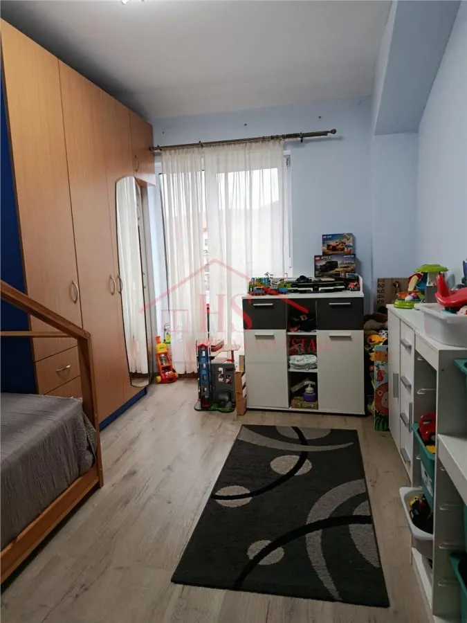 Apartament de vanzare, 2 camere. Strada Eroilor, Floresti - foto 9