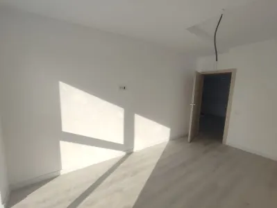 Apartament 2 camere, zona Campeador (Langa Penny, Centura) 72.000 euro - foto 4