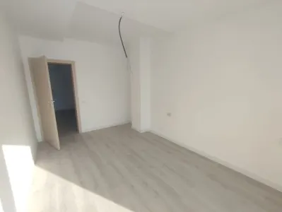 Apartament 2 camere, zona Campeador (Langa Penny, Centura) 72.000 euro - foto 5